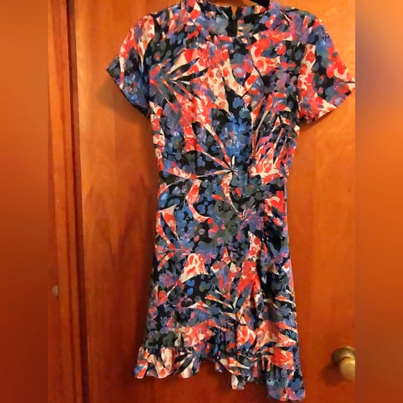 Aqua Dresses & Skirts - Short-sleeved floral dress by Aqua. XS.